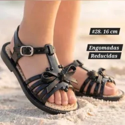 Sandalias engomadas