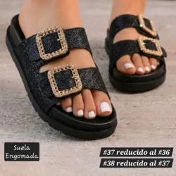 Sandalias engomadas 