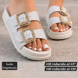 Sandalias engomadas 