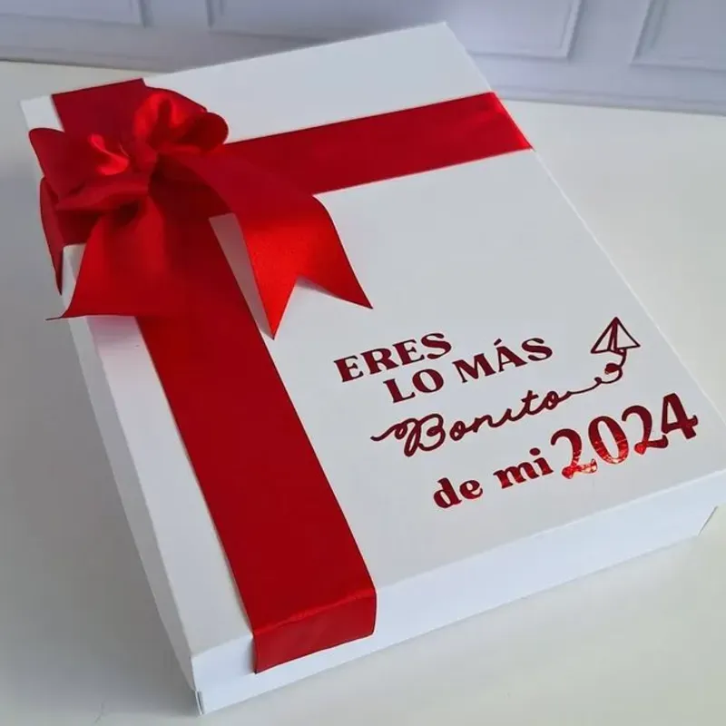 Cajas de regalo con la dedicatoria de su preferencia 