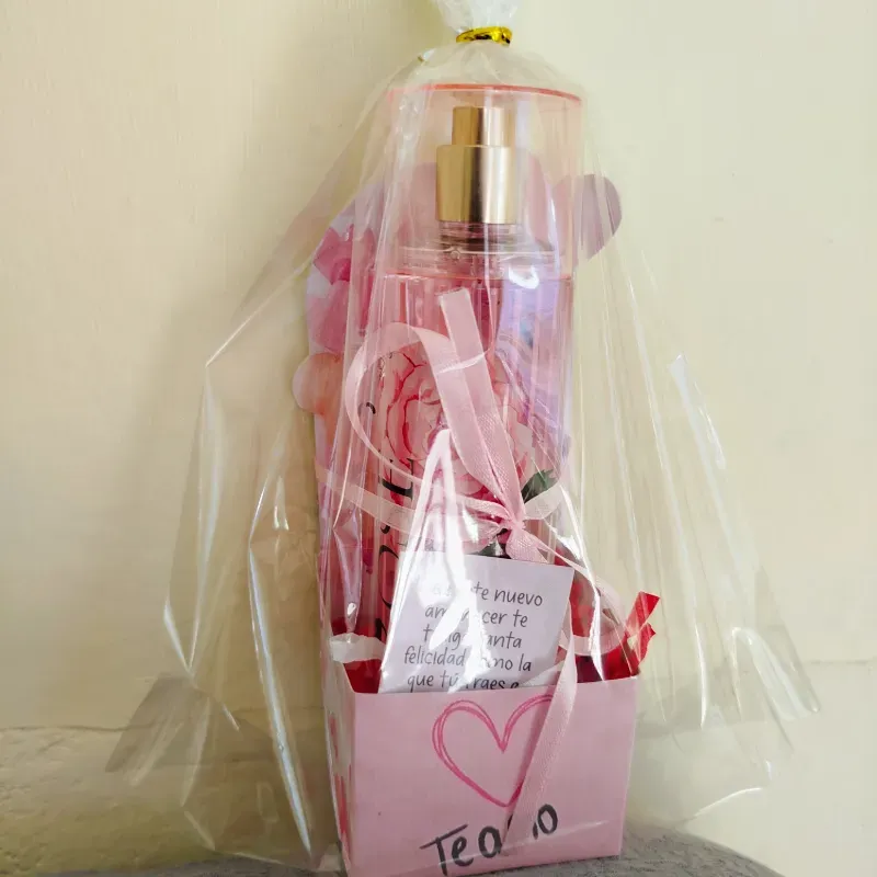 Cajita de cartulina personalizada 