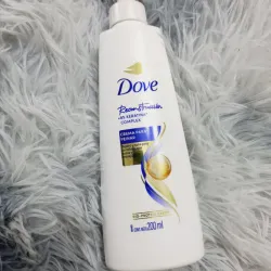 Crema de peinar dove