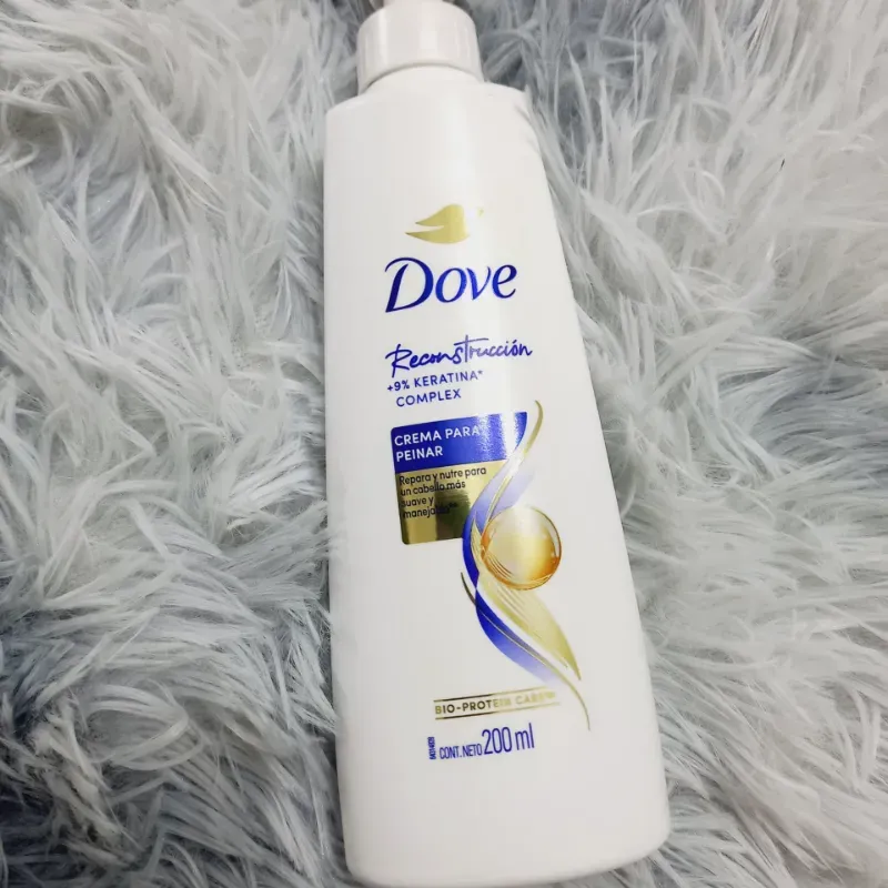 Crema de peinar dove