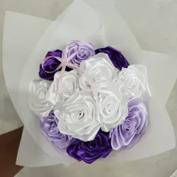 Ramo de 12 rosas eternas 