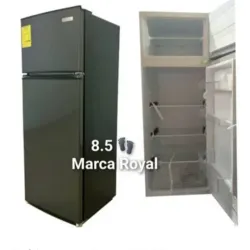 Refrigerador Royal  $350 USD 