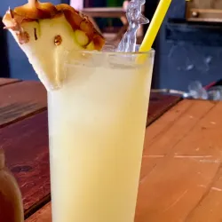 Jugo natural de fruta