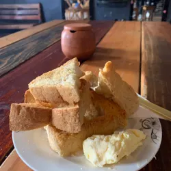 Tostadas con mantequilla