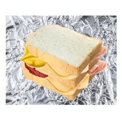 Sándwich de Jamón y Queso (pan de molde (3 tapas), jamón sandwich,  queso gouda, ketchup y mostaza)