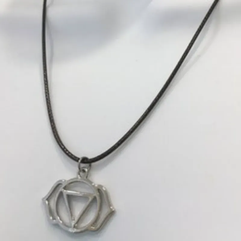 Cadena con el Chacra del TERCER OJO.(Ajna)