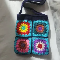Carteras hechas por la Madre de la Bruja 