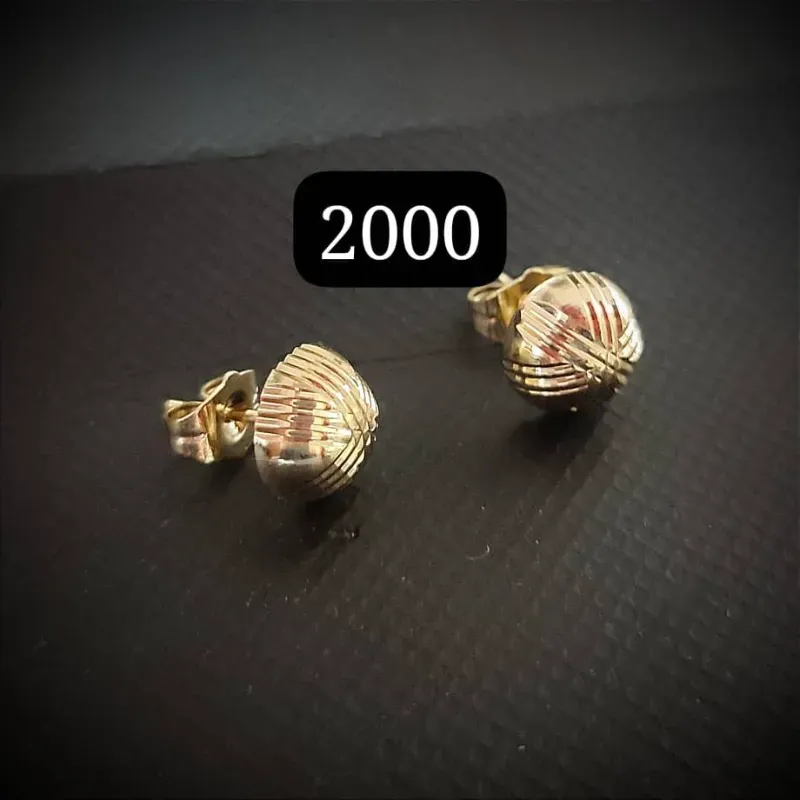 Aretes sencillos