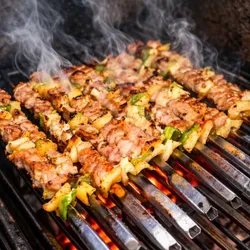 Brochetas tropicales