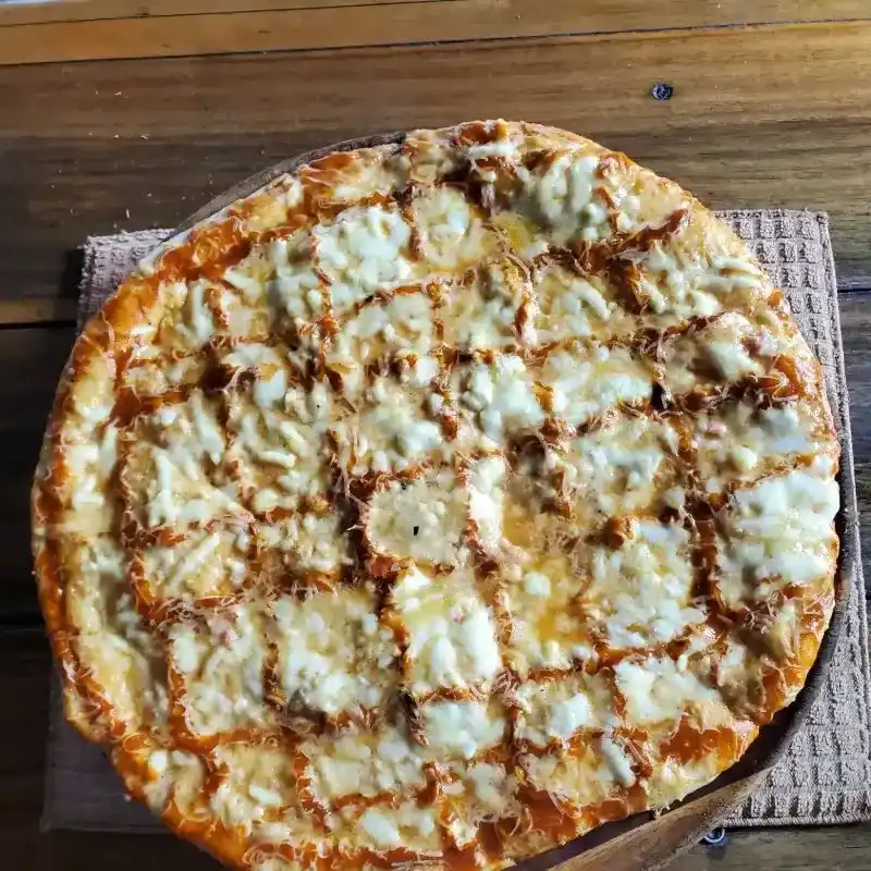 Pizza de queso gouda