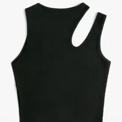 TOP NEGRO CASUAL
