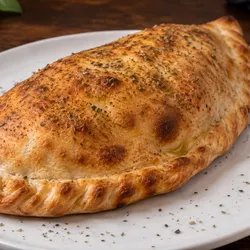 Calzone de Prosciutto e Funghi
