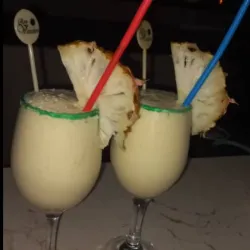 Piña Colada (con alcohol)