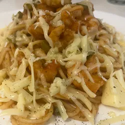 Espaguetis con camarones