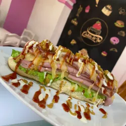 Bocata de Bacon, Jamón y Queso