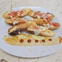 Brusquetas de tomate y queso