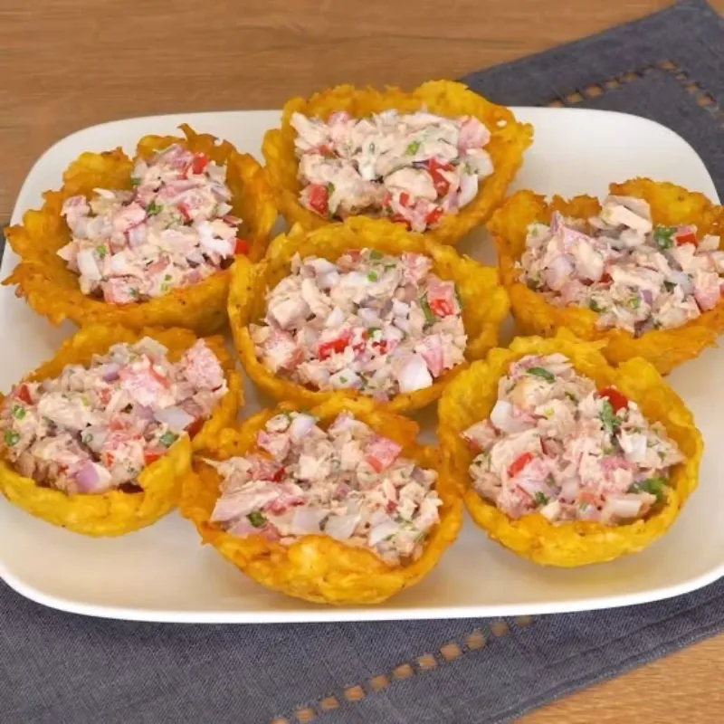 Tostones Rellenos 
