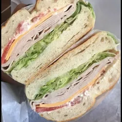 Bocata de jamón y queso