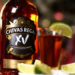 Botella Chivas Regal XV años