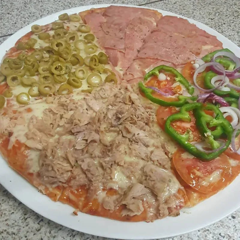 Pizza cuatro estaciones 