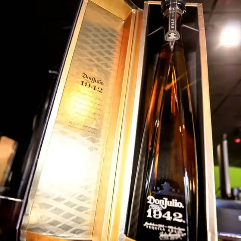 TEQUILA DON JULIO 1942 