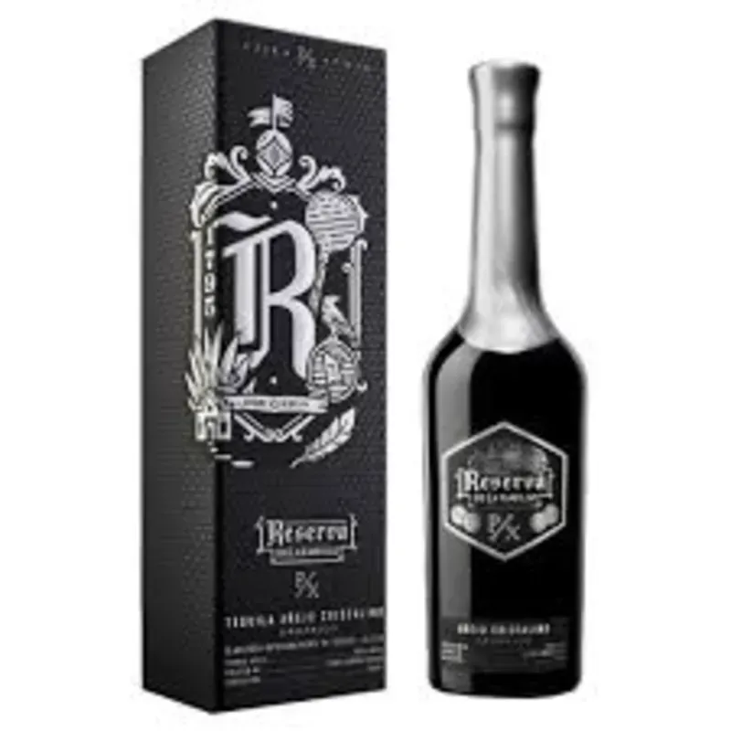 Tequila Reserva de la Familia Añejo Cristalino 