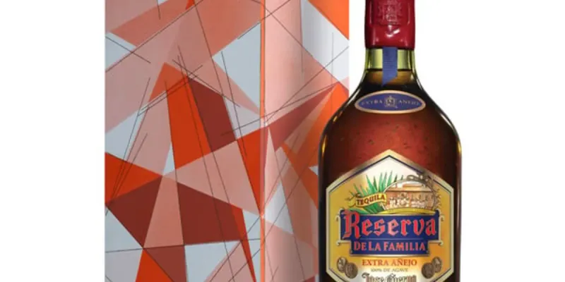 Tequila Reserva de la Familia Extra Añejo 