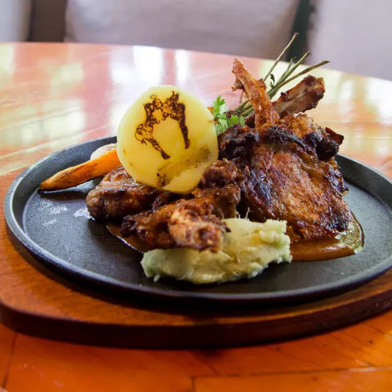 Chuletas de cerdo a la brasa 