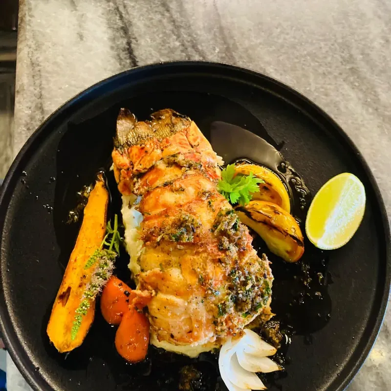 Langosta al carbón 