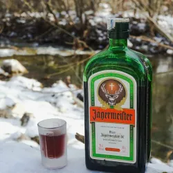 Licor Jägermeister 