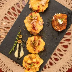 TOSTONES LOCOS