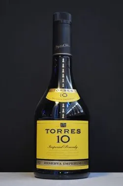 Brandy Torres 10 (trago)