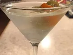 Cóctel Martini Sucio