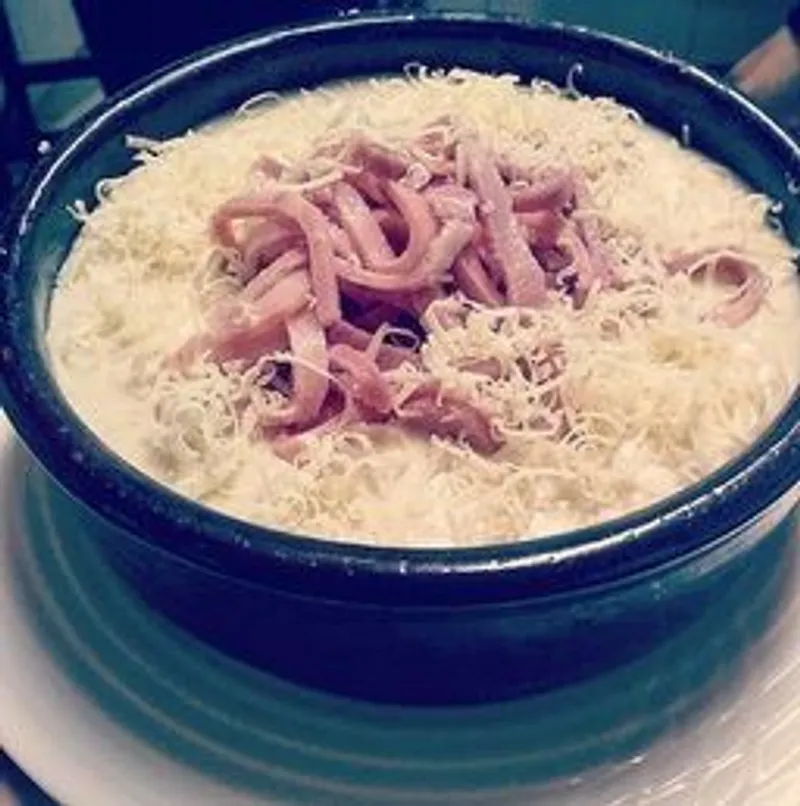 Pasta con Jamón y Queso