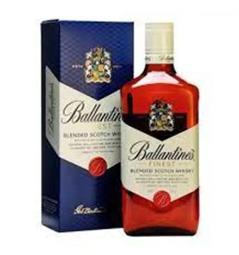 Botella de Whisky Ballantines