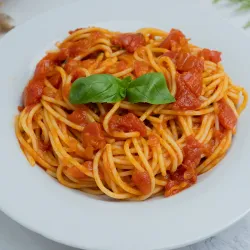 Espaguetis Napolitano