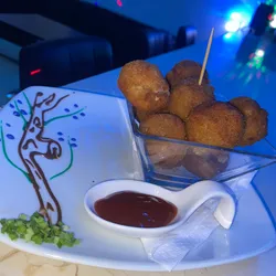 CROQUETAS PARADISUS A LA BECHAMEL
