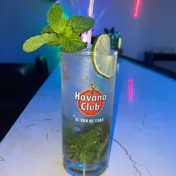 Mojito con carta blanca BACARDI
