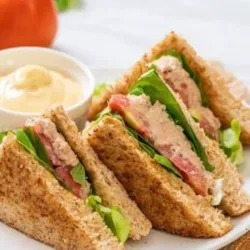 SANDWICH DE ATUN
