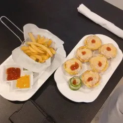 TOSTONES RELLENOS DE JAMON Y QUESO