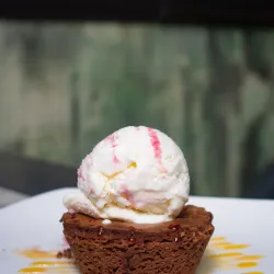 Brownie de Chocolate con Helado