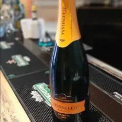 Cava Mistinguett