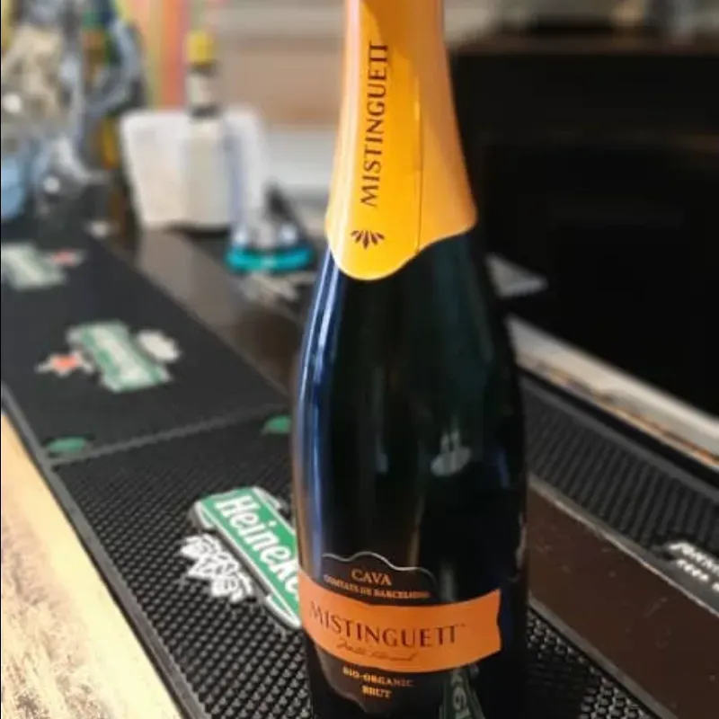 Cava Mistinguett
