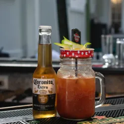Michelada con Coronita
