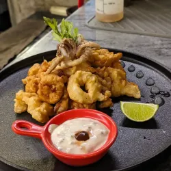 Chipirones Rebosados a la Diabla 