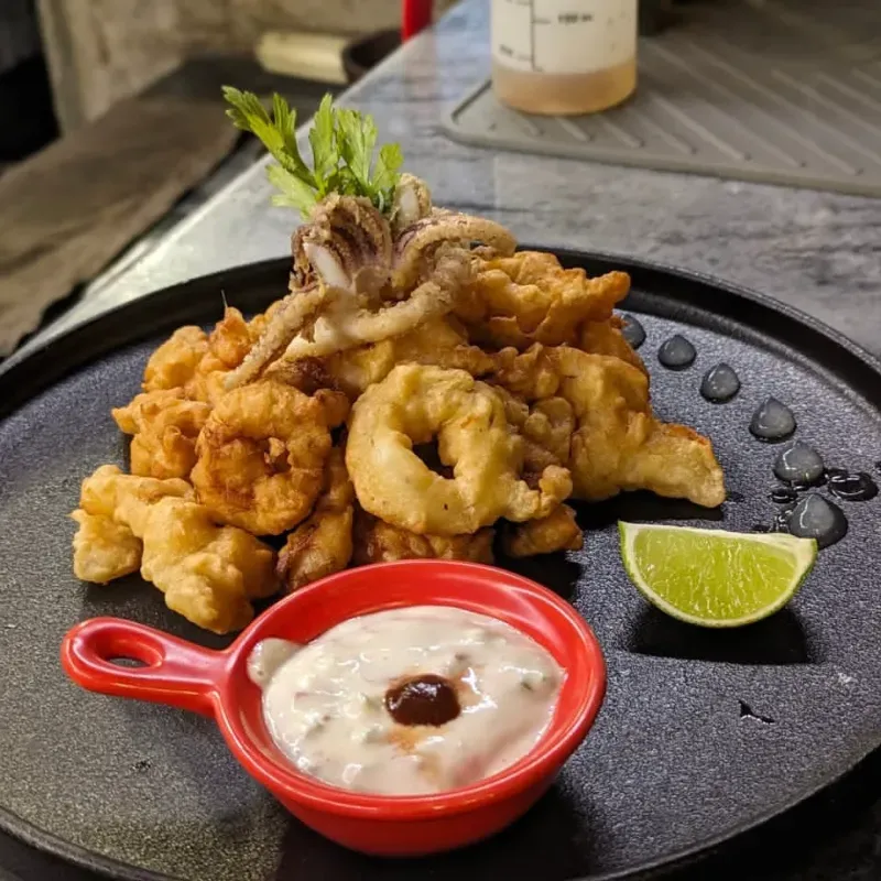 Chipirones Rebosados a la Diabla 