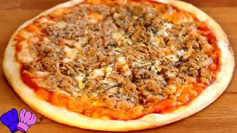 (QM) Pizza de Atún 